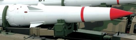 东风-15B导弹的再入飞行器，它和东风-21C，东风-11B的再入器原理类似，与“潘兴2”导弹技术水平相当